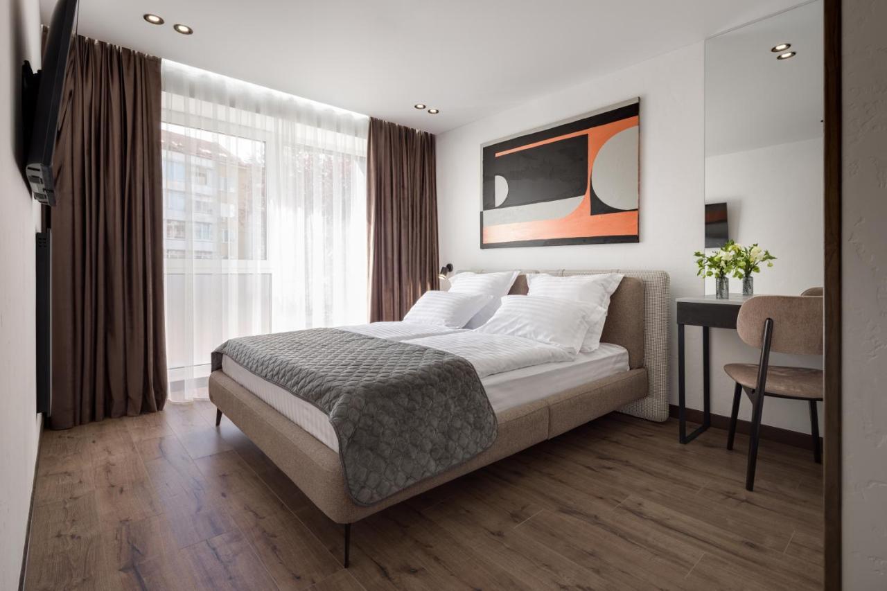 Apartel Oujhorod Extérieur photo